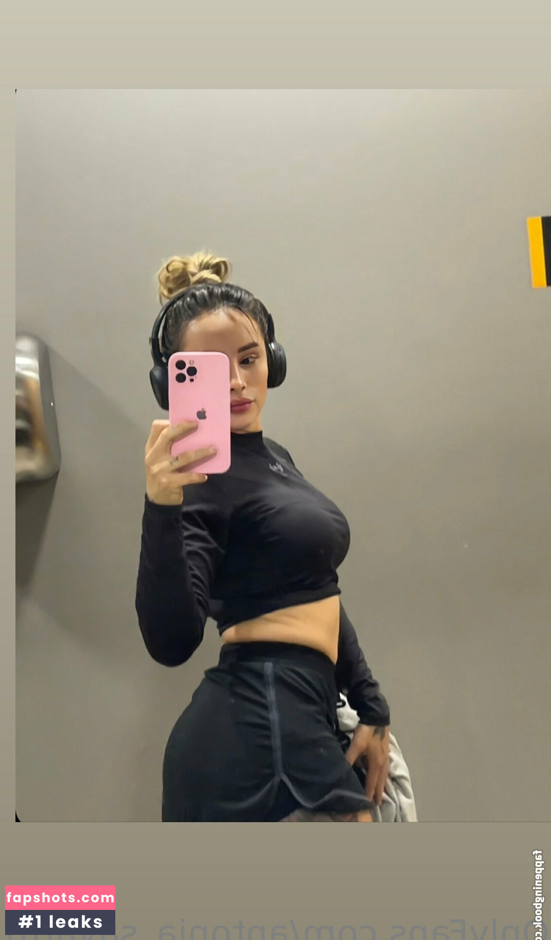 antonia_savatto Nude Leaks OnlyFans Photos #99 - LeakJerk