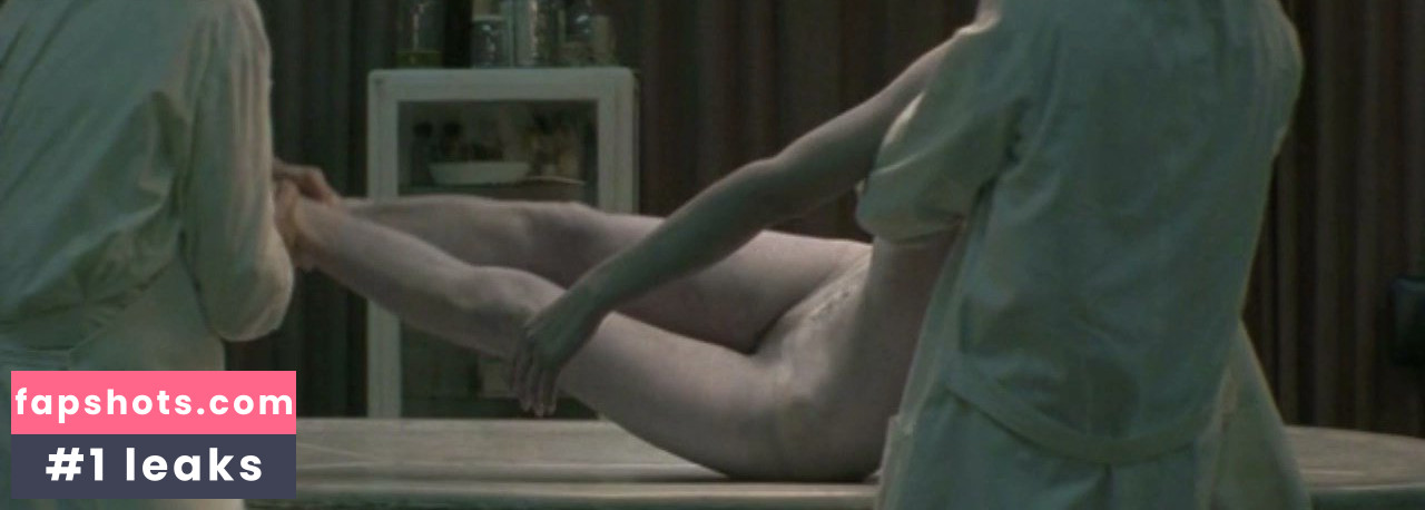 Antonia Zegers gallery photo #4