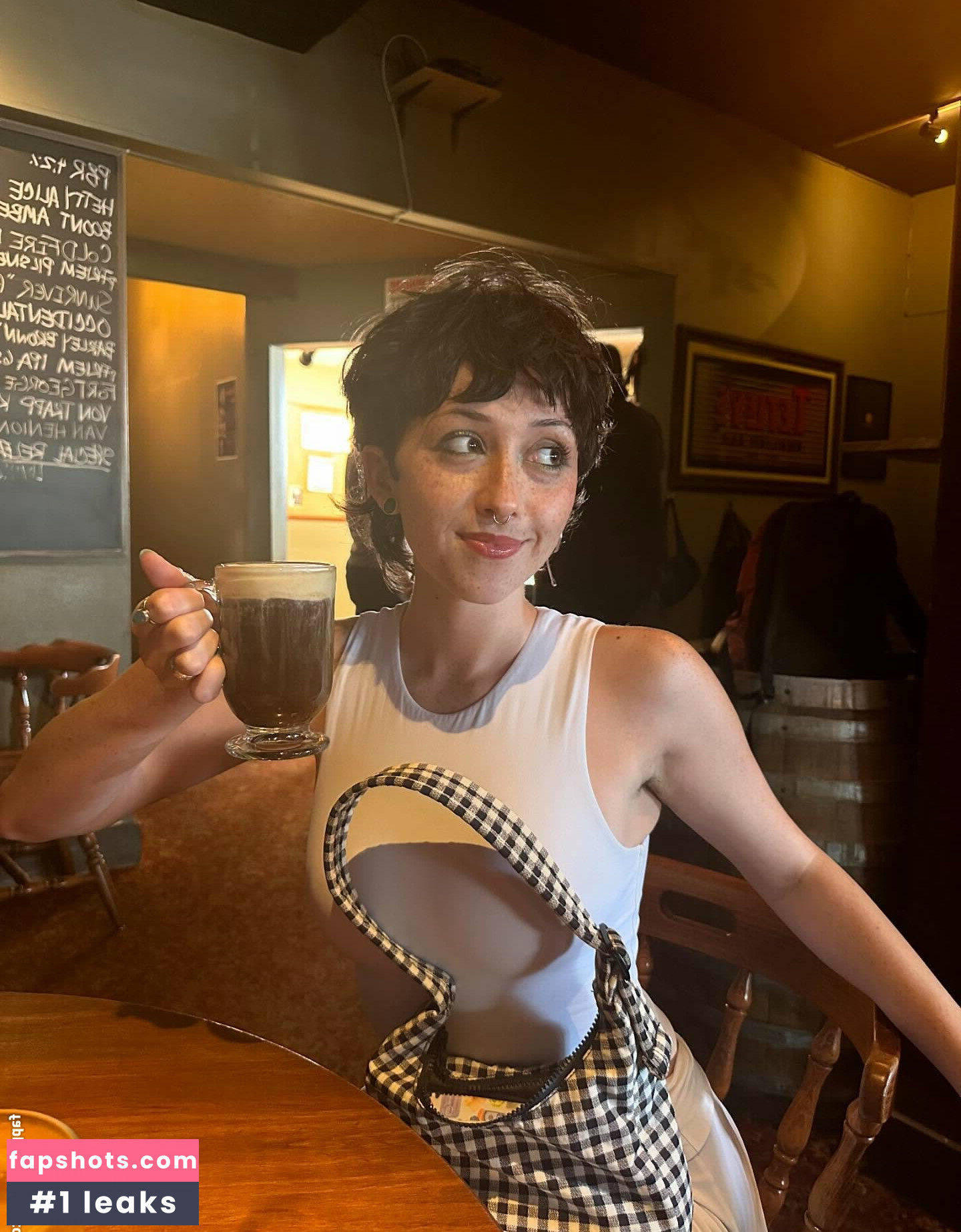 Anuhea Nihipali Nacktheit OnlyFans Fotos #14 - Fapshots