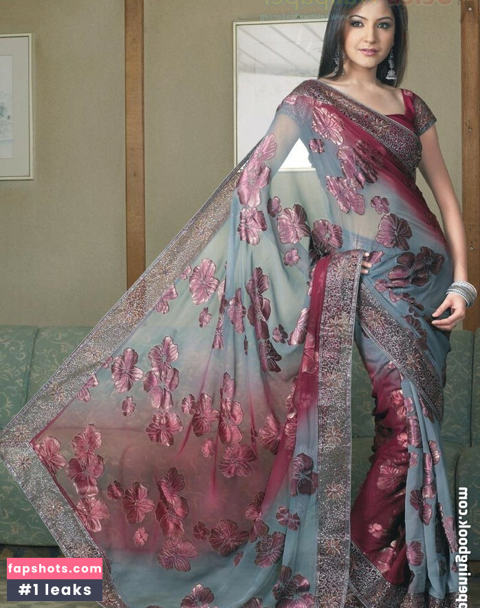 Anushka Sharma gallery photo #48