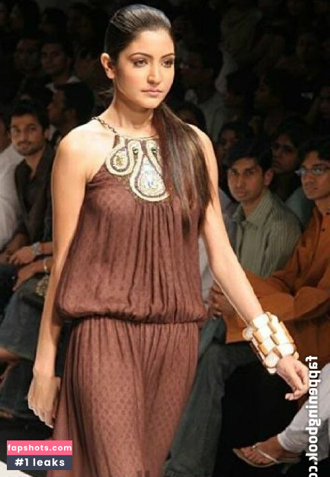 Anushka Sharma gallery photo #51