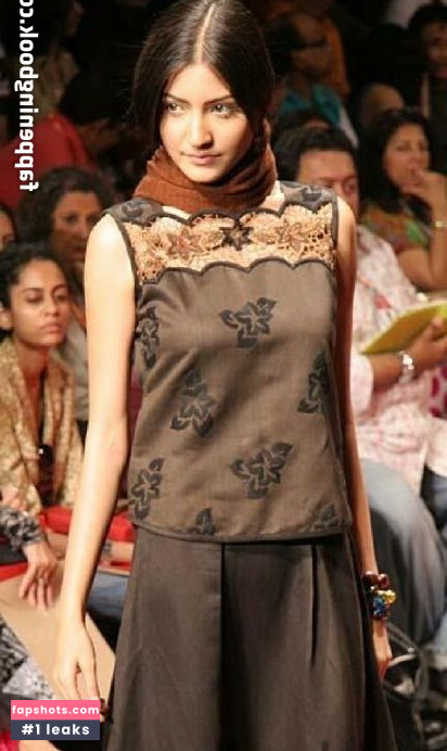 Anushka Sharma gallery photo #53