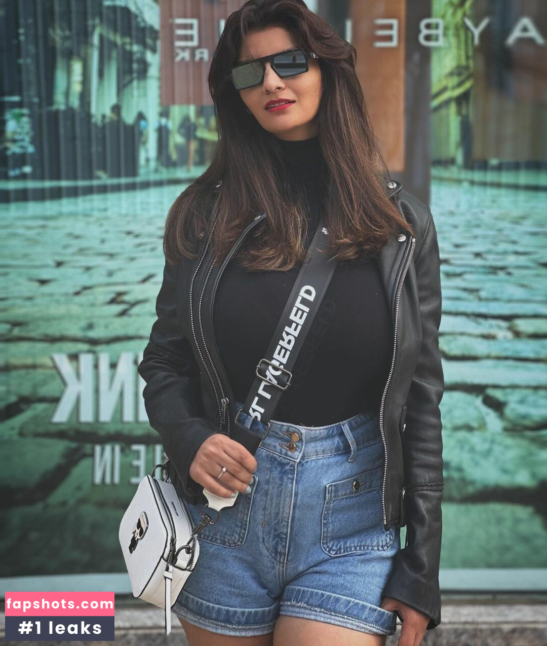 Anveshi Jain gallery photo #113