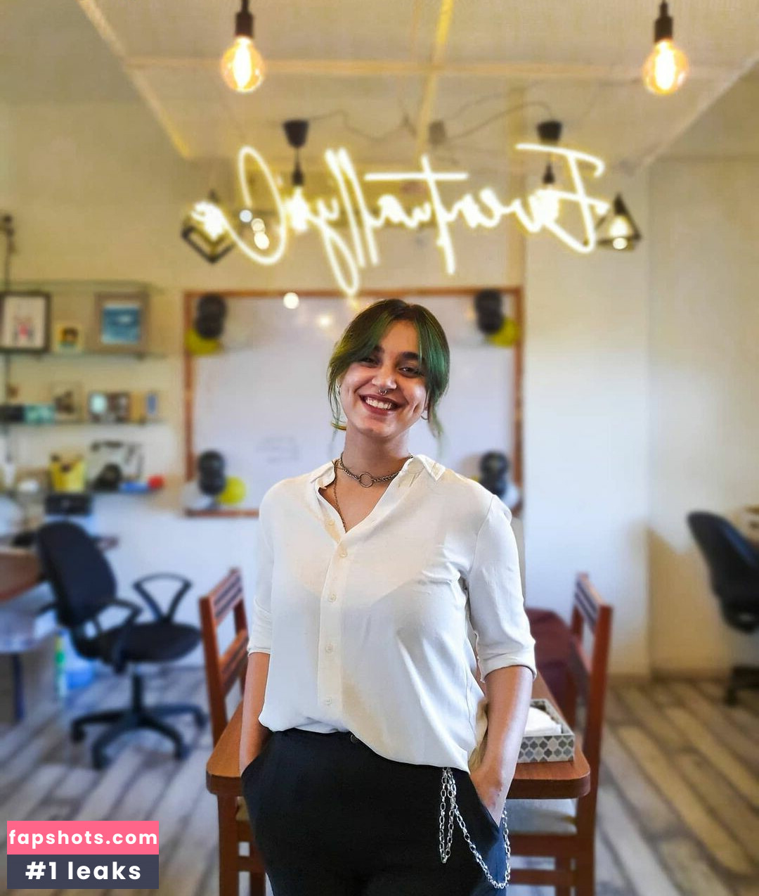 anxious.sifigshid gallery photo #3