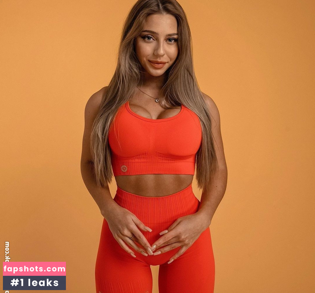 Anya Hryshchenko gallery photo #9