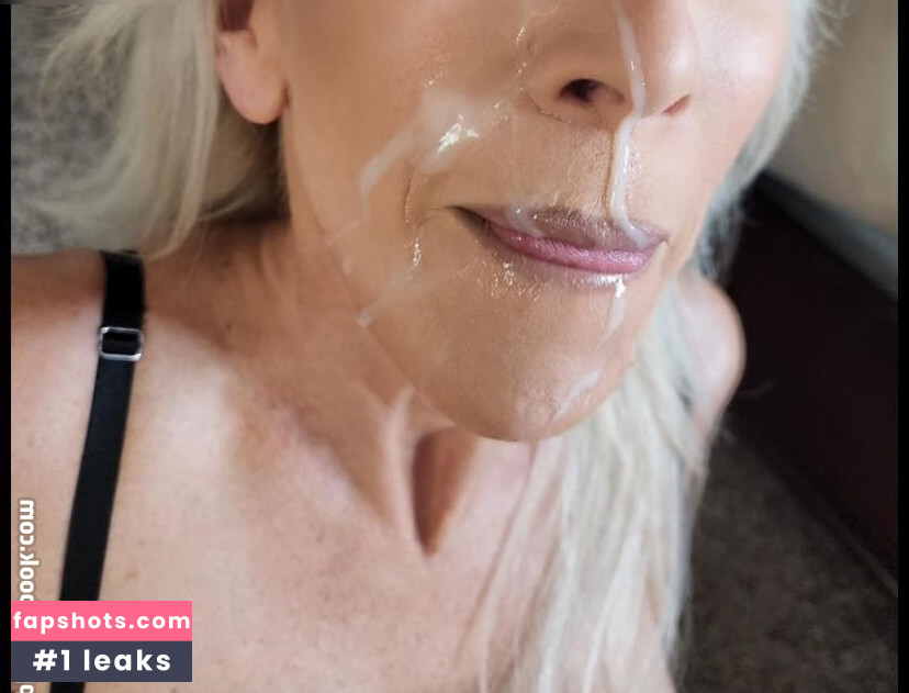 Anya gallery photo #33