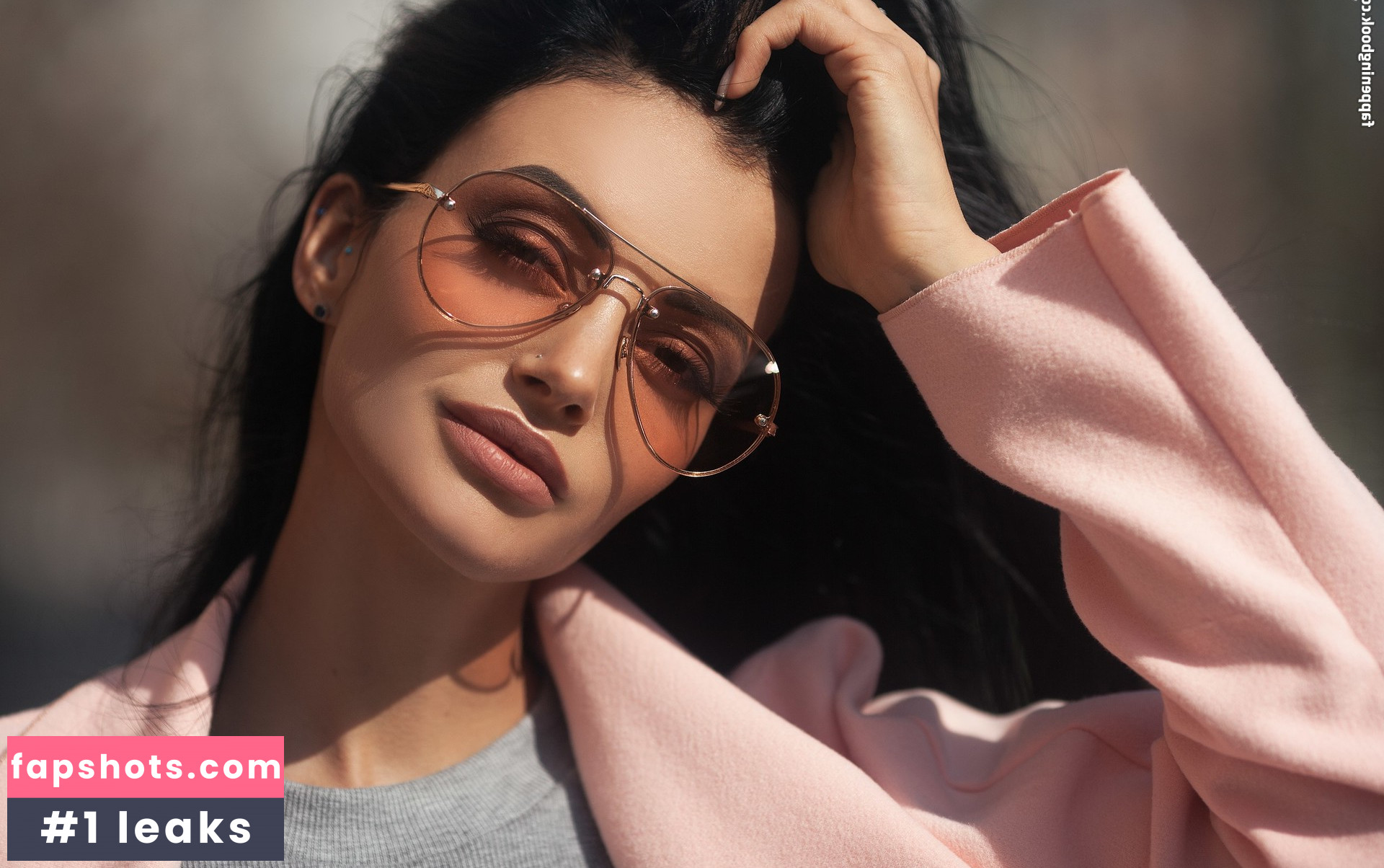 Anya Sugar gallery photo #2