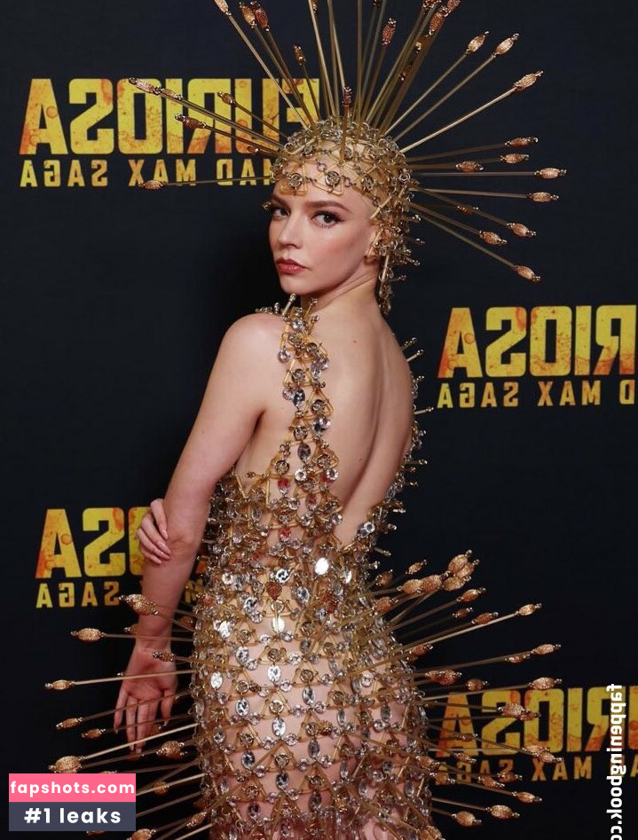 Anya Taylor-Joy gallery photo #1134