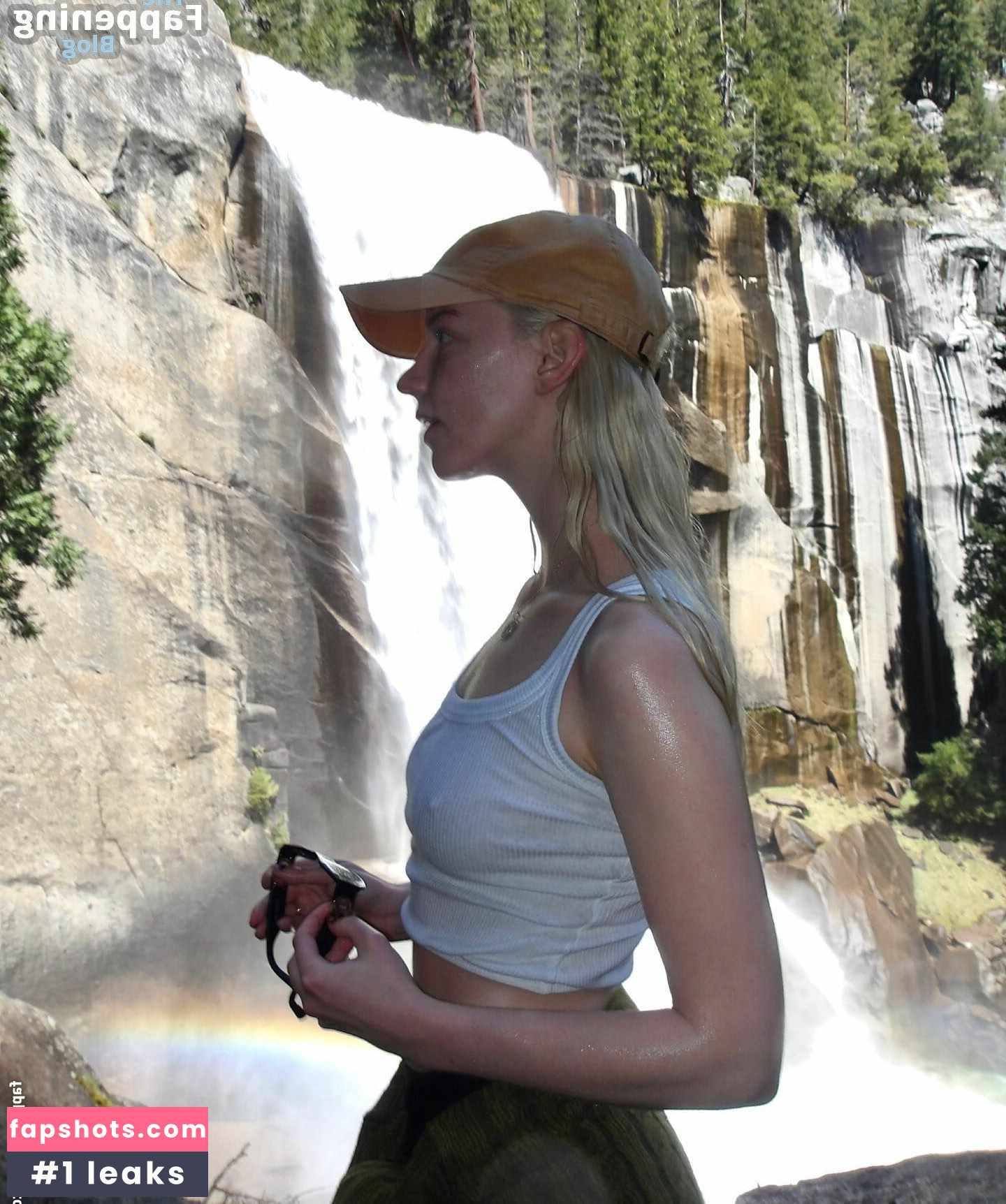 Anya Taylor-Joy gallery photo #1190