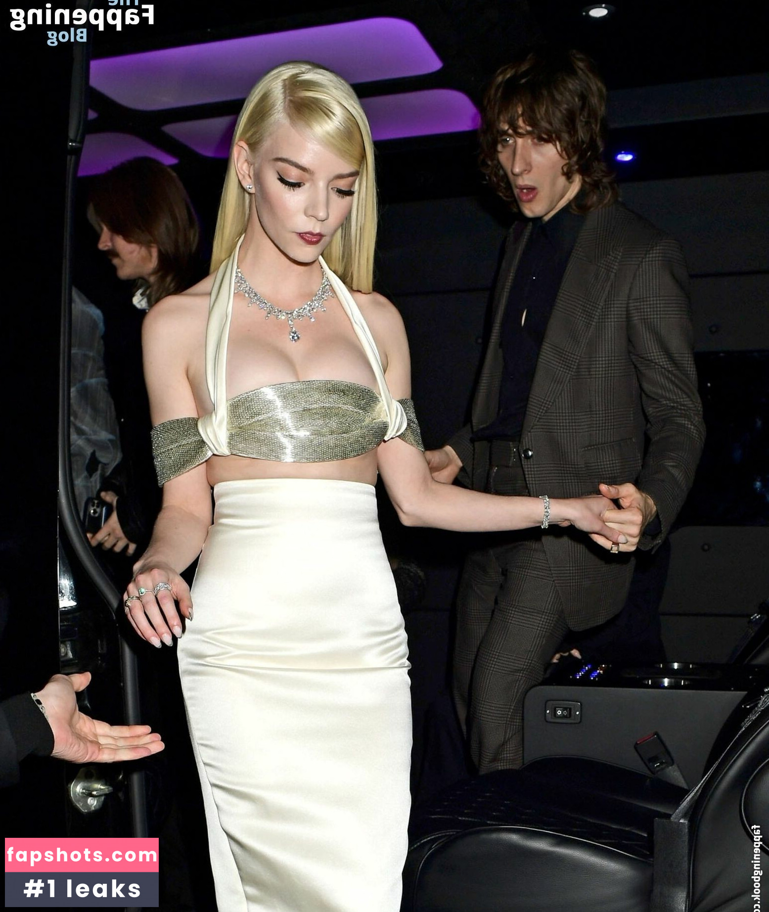 Anya Taylor-Joy gallery photo #1340