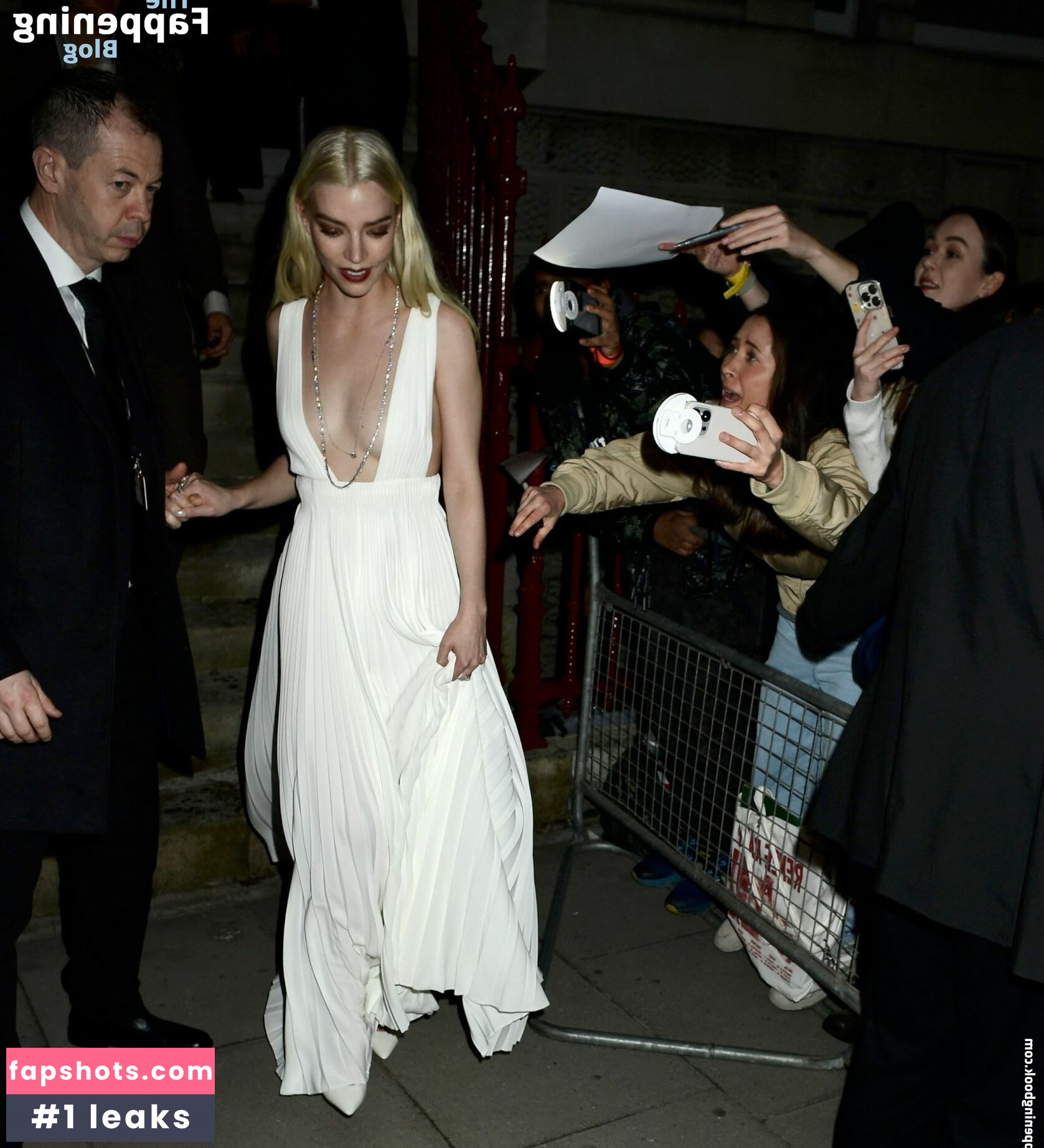 Anya Taylor-Joy gallery photo #1381