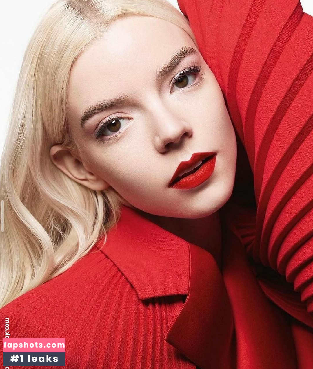 Anya Taylor-Joy gallery photo #1485