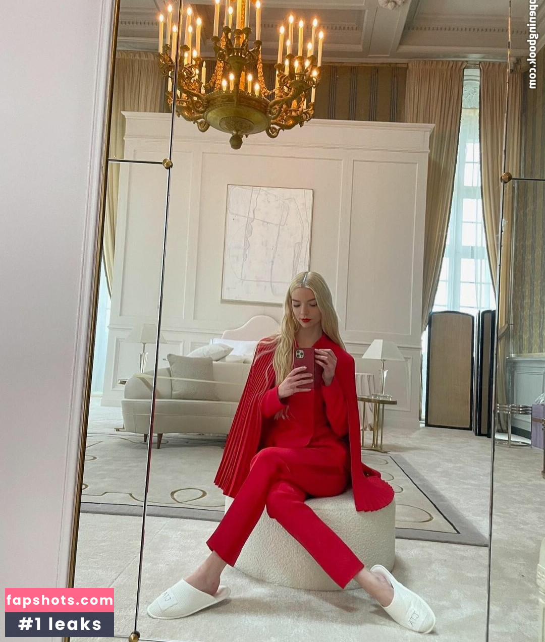 Anya Taylor-Joy gallery photo #1488