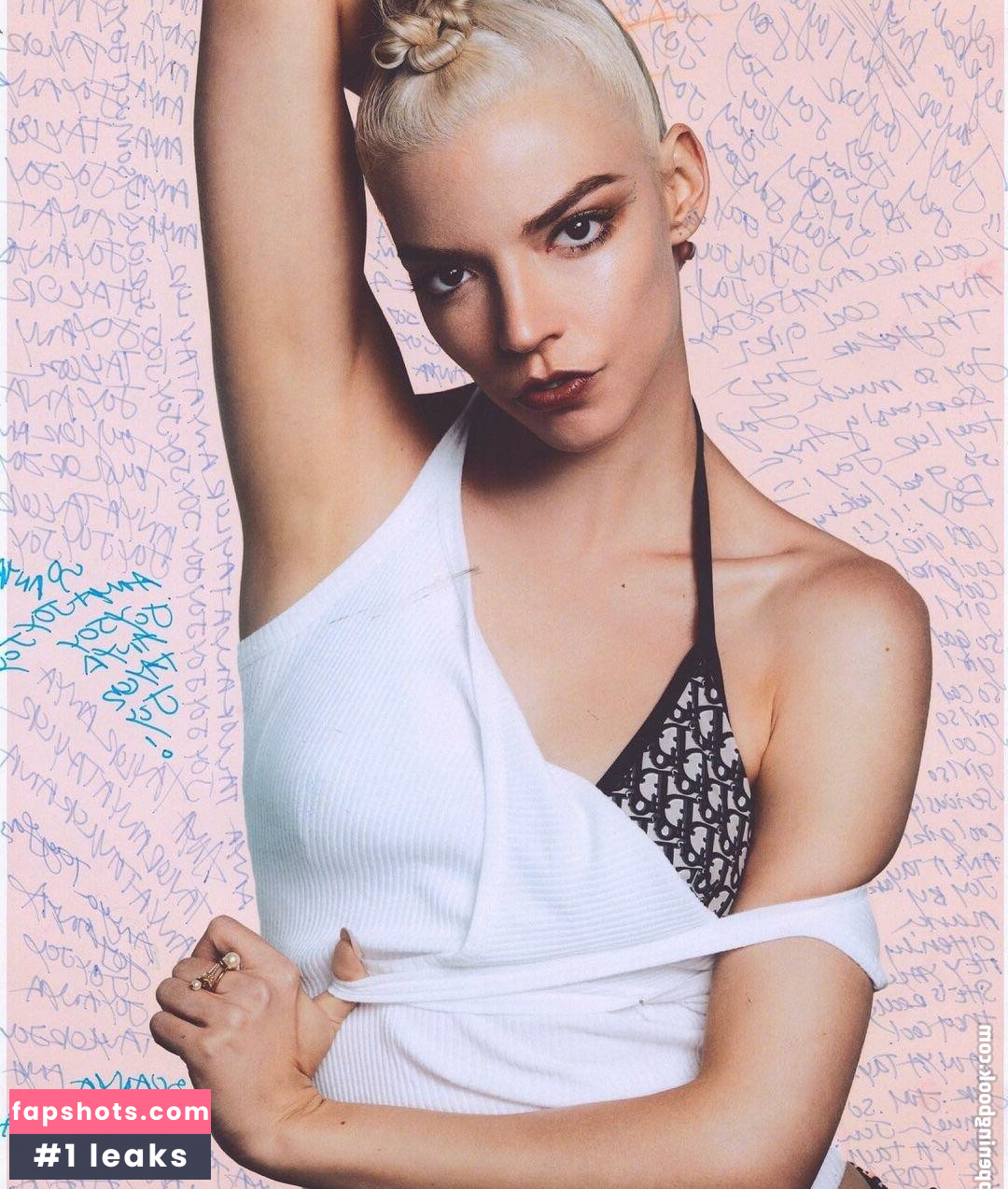 Anya Taylor-Joy gallery photo #1558