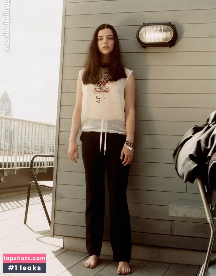 Anya Taylor-Joy gallery photo #1598