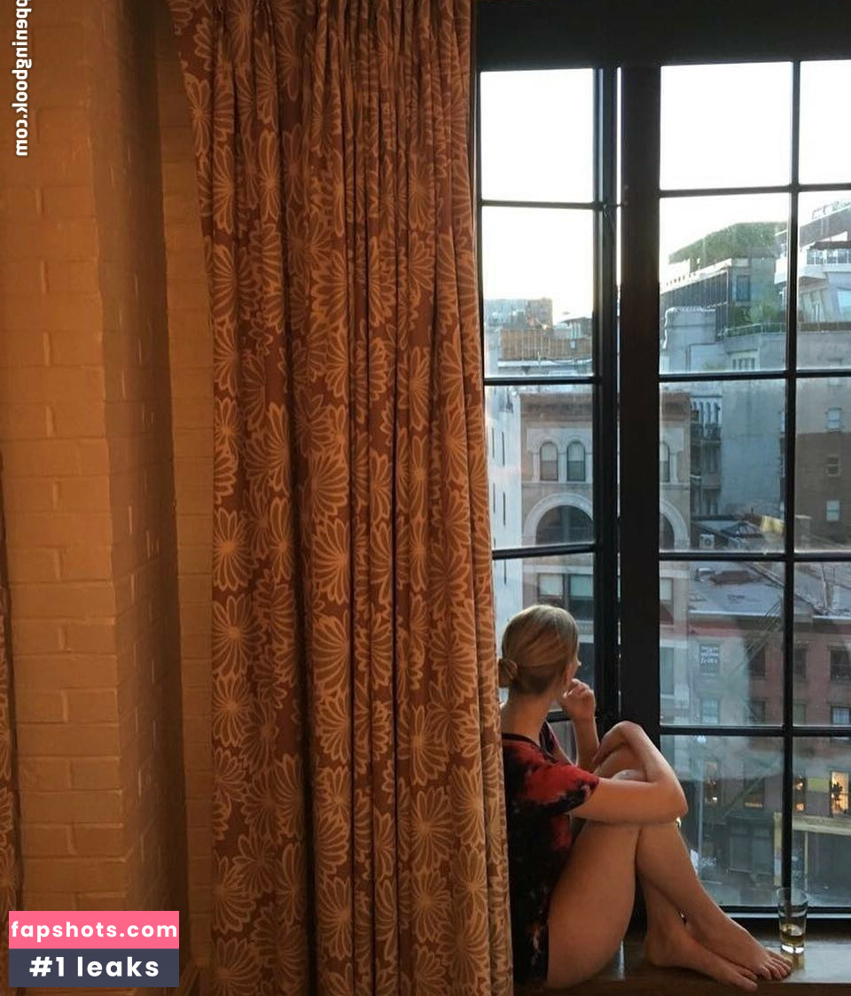 Anya Taylor-Joy gallery photo #1601