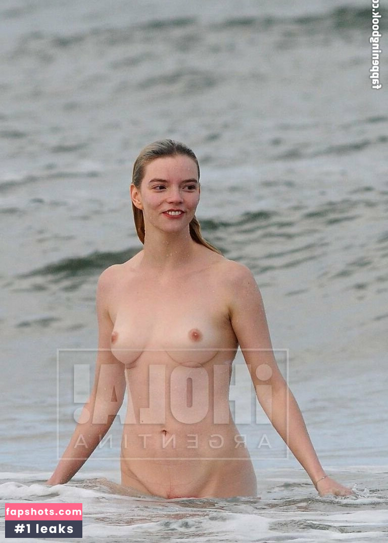 Anya Taylor-Joy gallery photo #1631