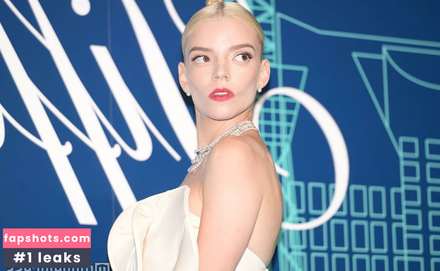 Anya Taylor-Joy gallery photo #1650