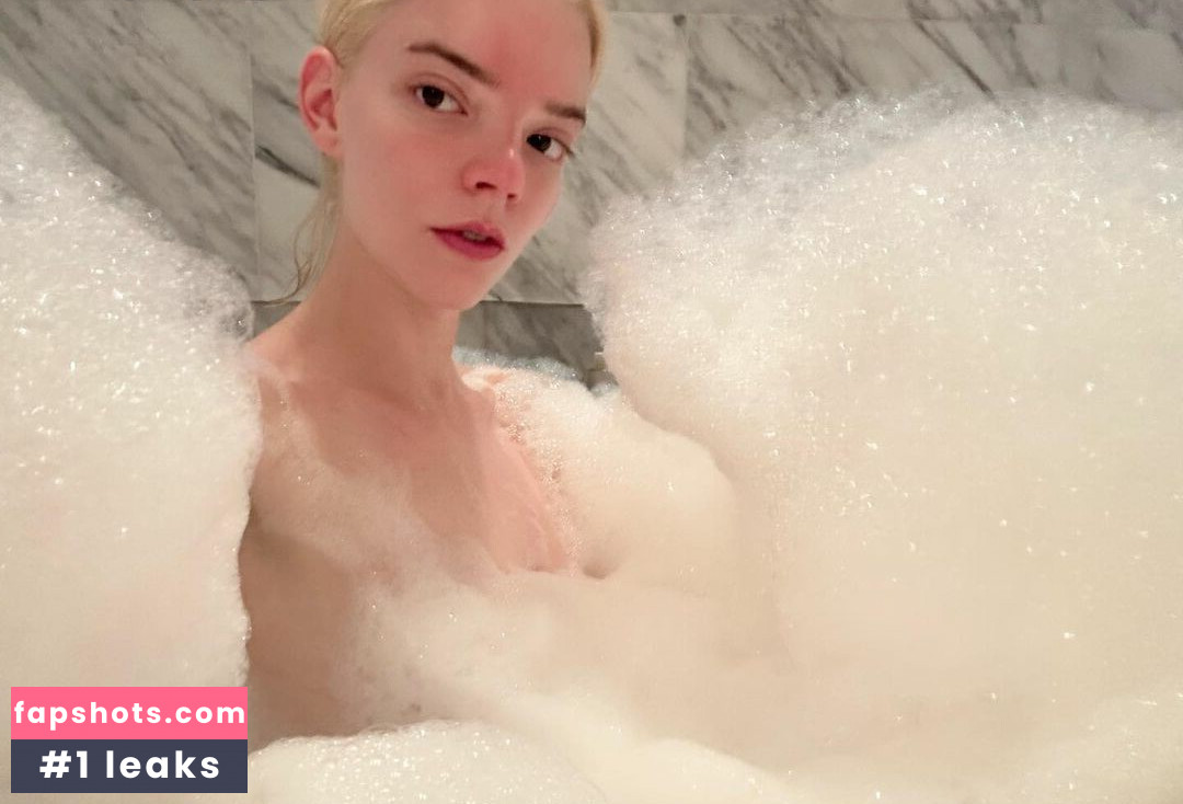 Anya Taylor-Joy gallery photo #1655