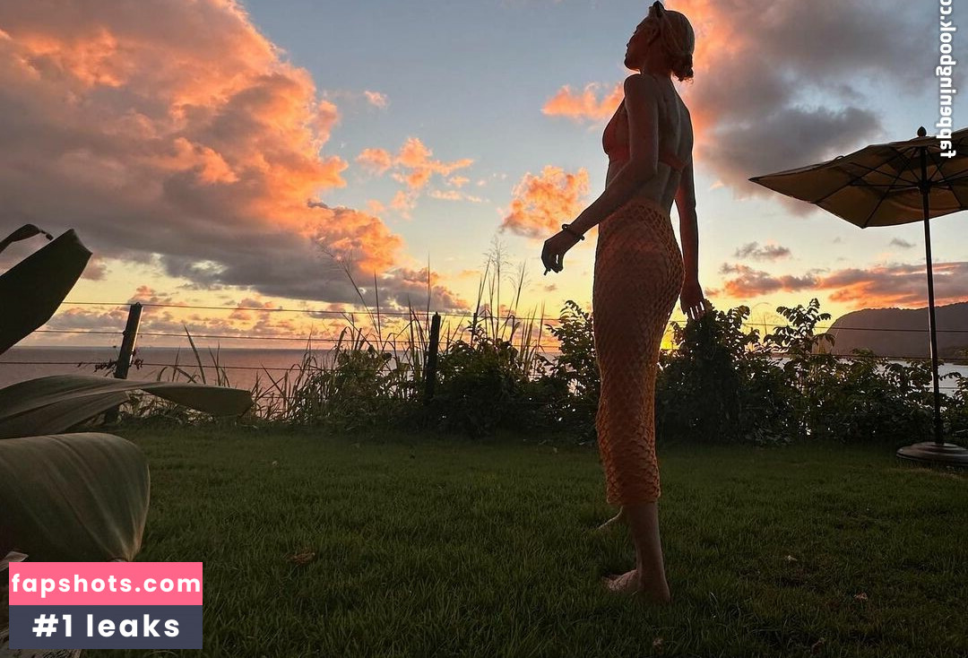 Anya Taylor-Joy gallery photo #1657