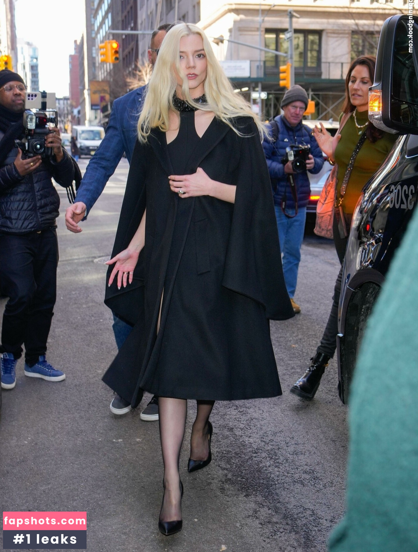 Anya Taylor-Joy Nude Leaks OnlyFans Photos #171 - LeakJerk