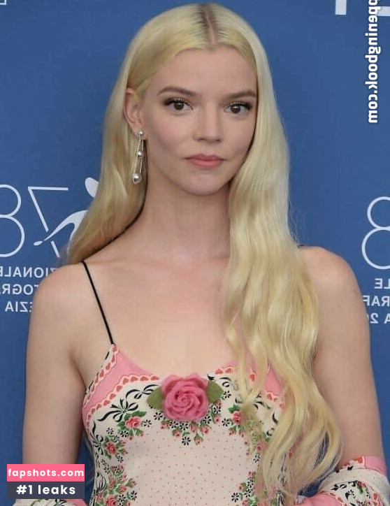 Anya Taylor-Joy gallery photo #1806