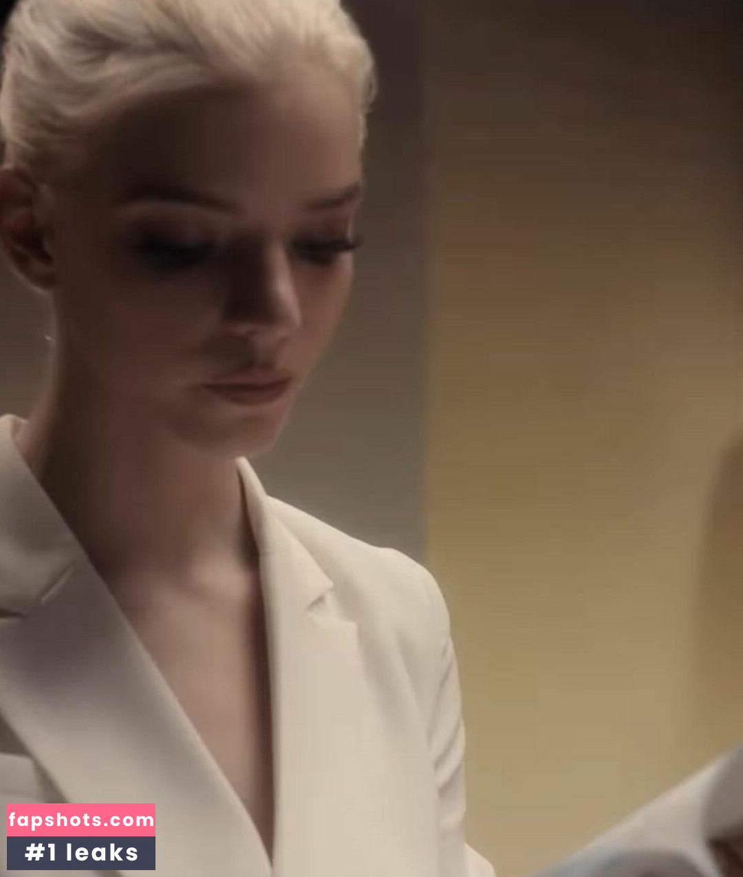 Anya Taylor-Joy gallery photo #1826