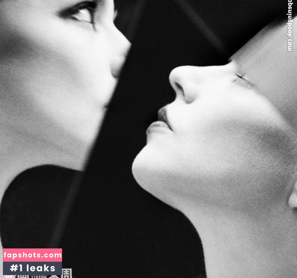 Anya Taylor-Joy gallery photo #1872