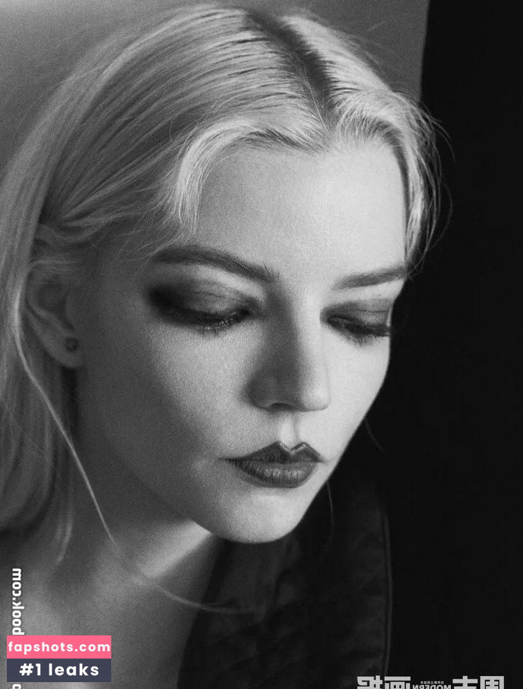 Anya Taylor-Joy gallery photo #1875
