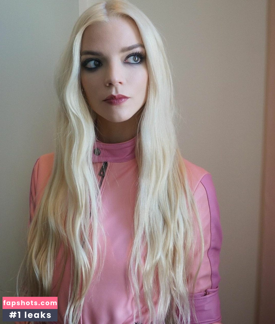 Anya Taylor-Joy gallery photo #1878