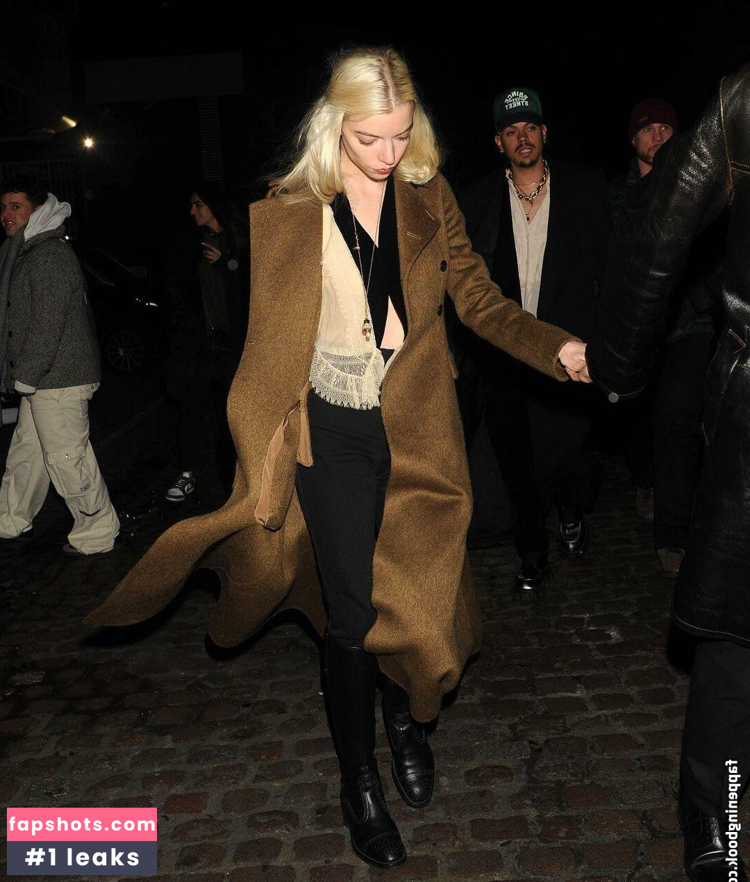 Anya Taylor-Joy gallery photo #1970