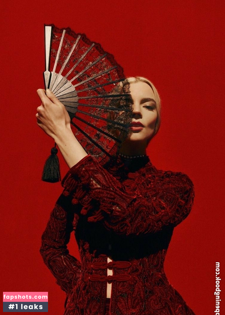 Anya Taylor-Joy gallery photo #1978