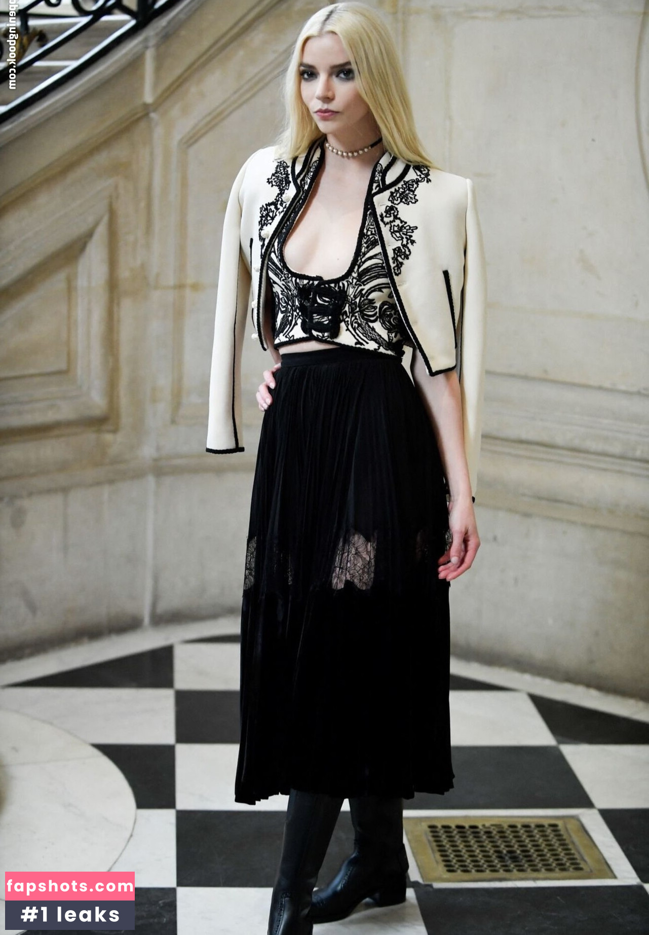 Anya Taylor-Joy gallery photo #2111