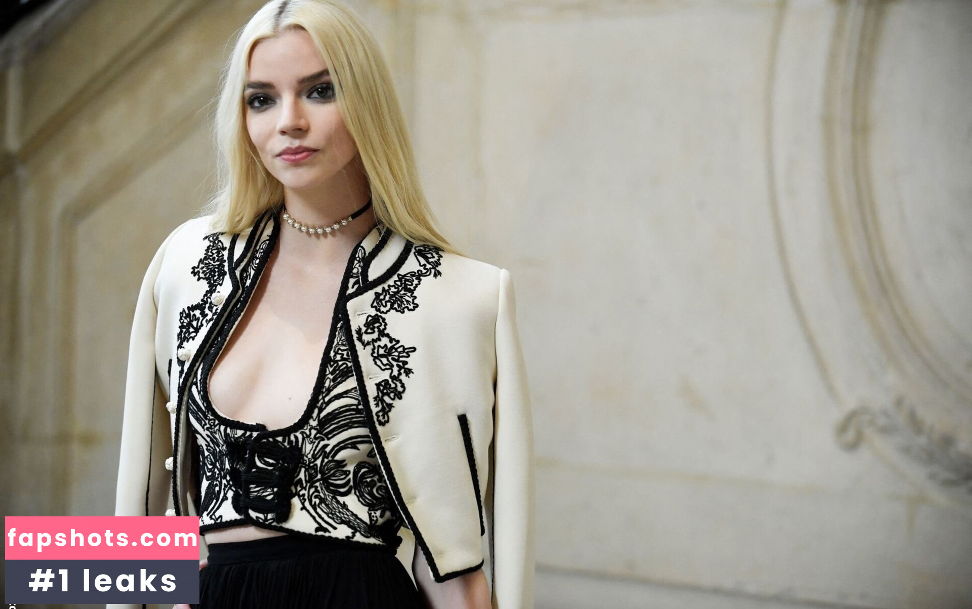 Anya Taylor-Joy gallery photo #2118