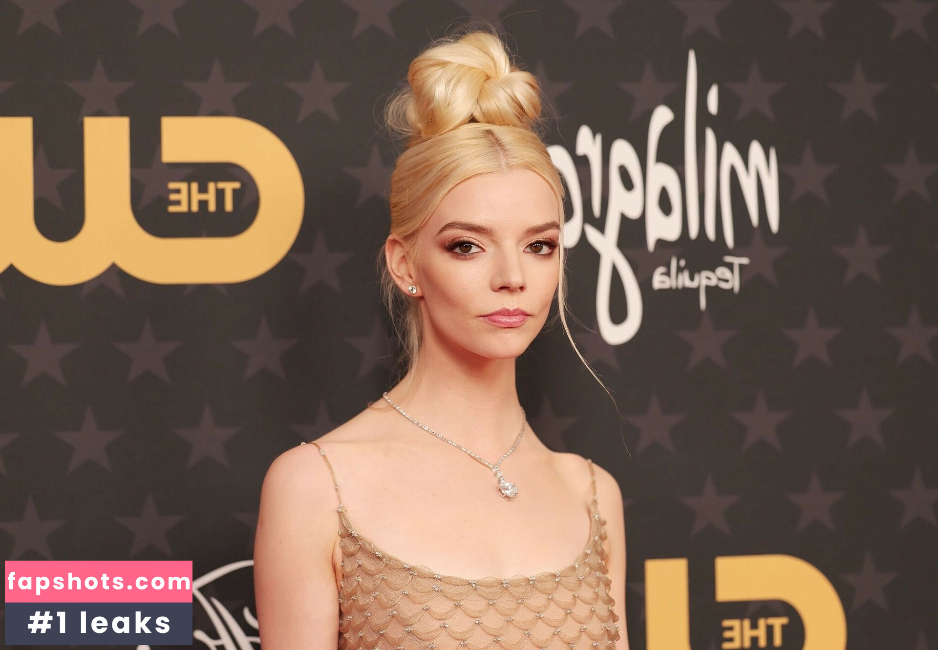 Anya Taylor-Joy gallery photo #2220