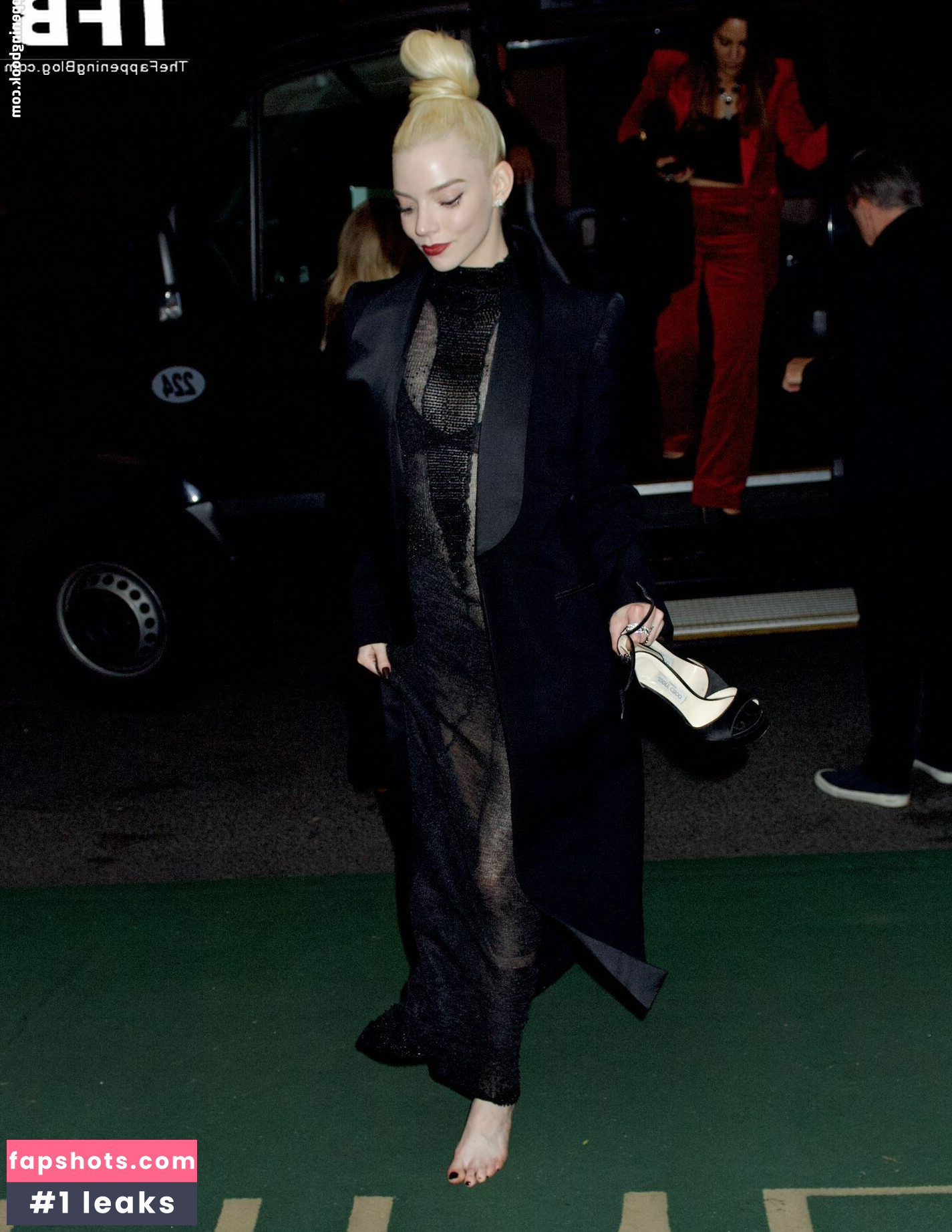 Anya Taylor-Joy gallery photo #2345