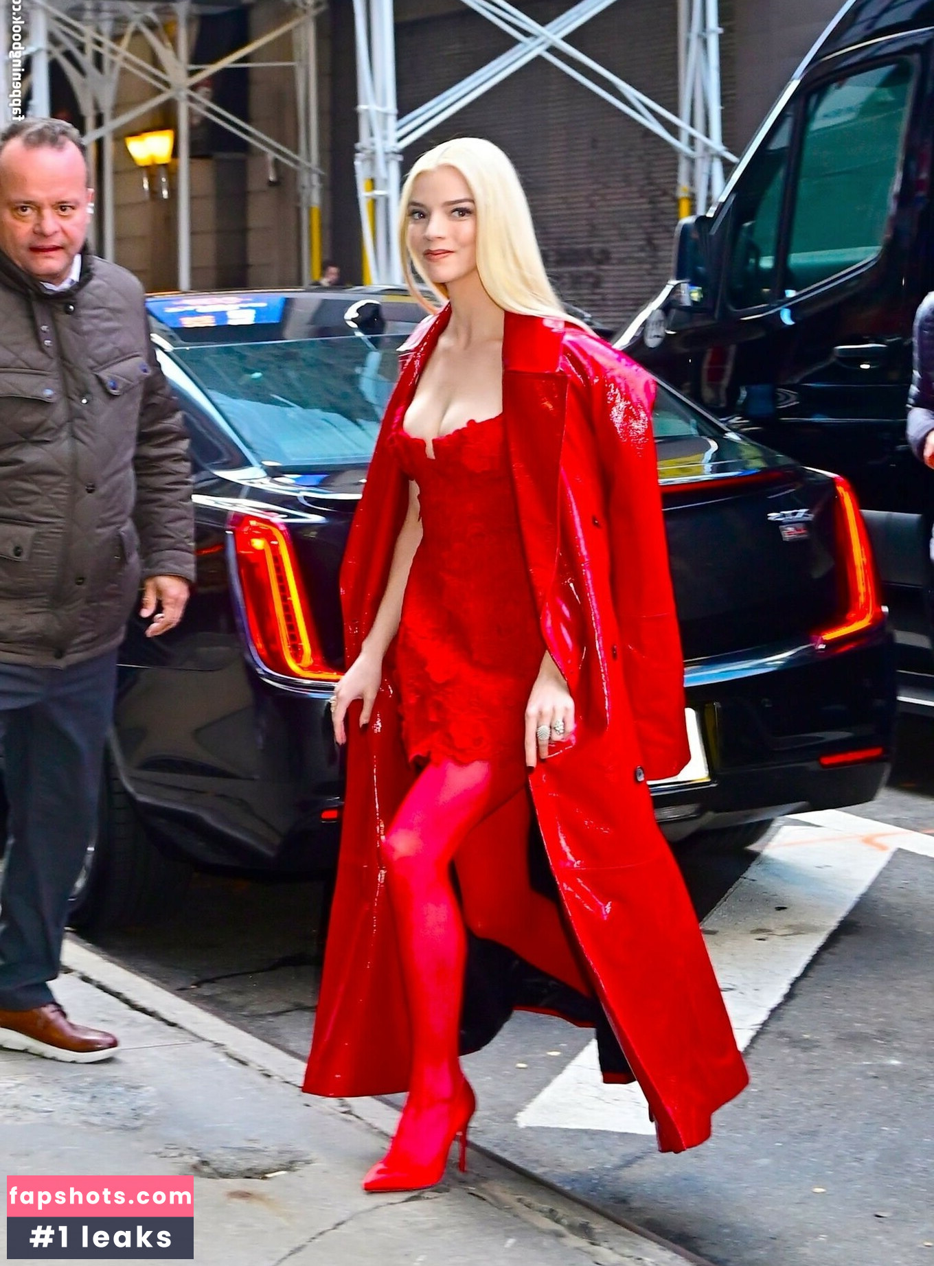 Anya Taylor-Joy gallery photo #2464