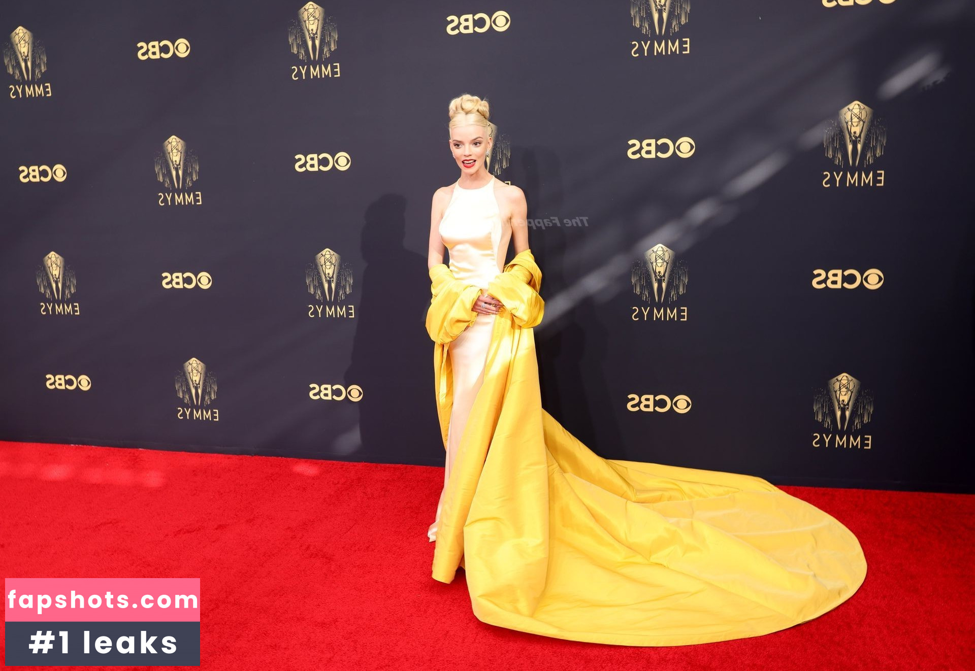 Anya Taylor-Joy Filtración Desnuda OnlyFans Foto #2987 - Fapshots