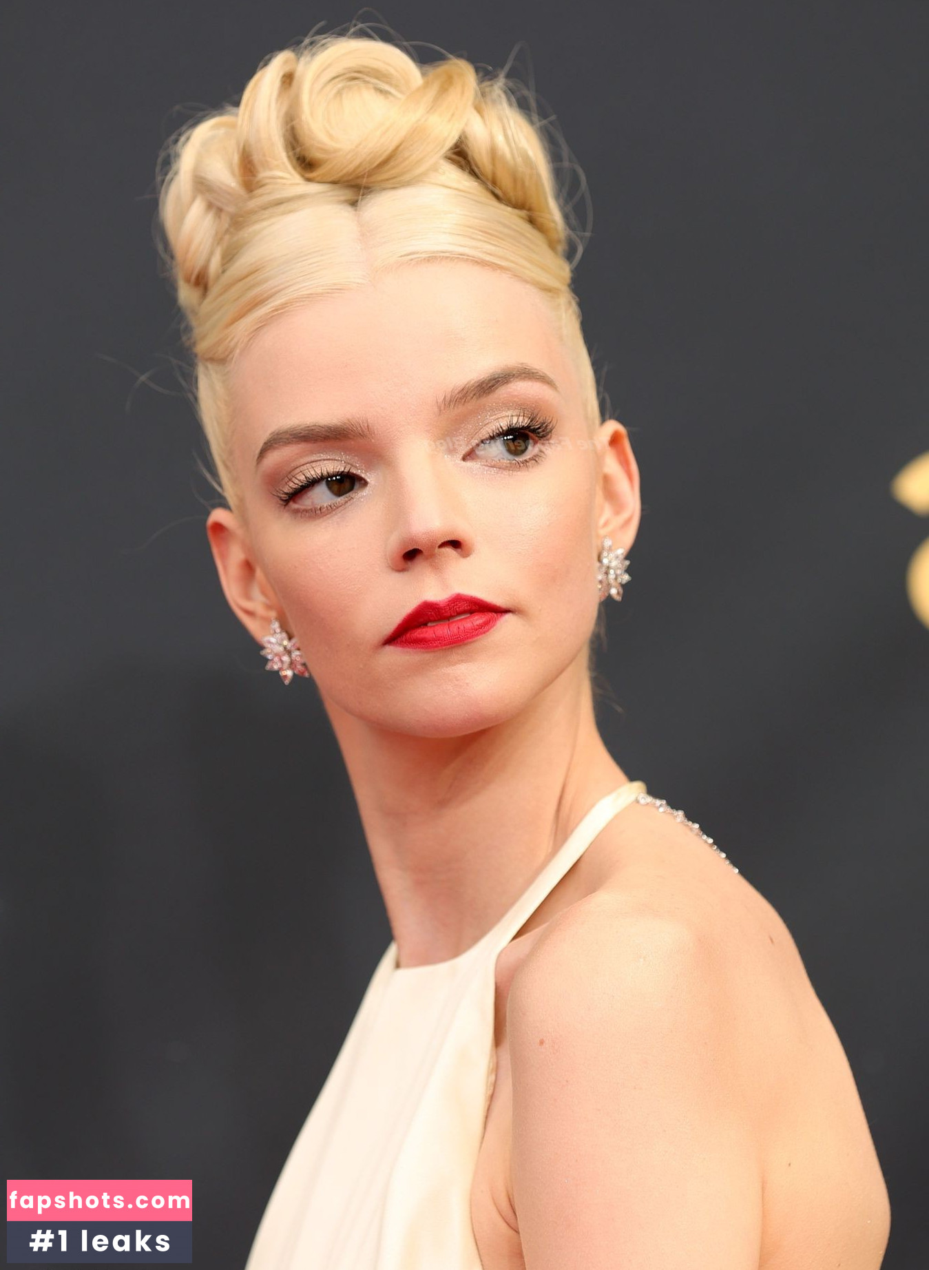 Anya Taylor-Joy Filtración Desnuda OnlyFans Foto #2989 - Fapshots