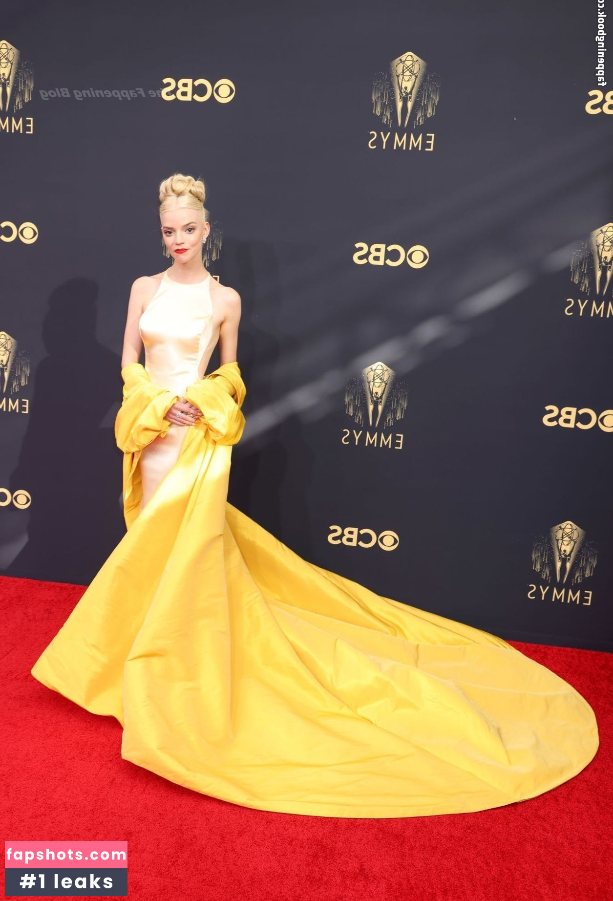 Anya Taylor-Joy Filtración Desnuda OnlyFans Foto #3001 - Fapshots