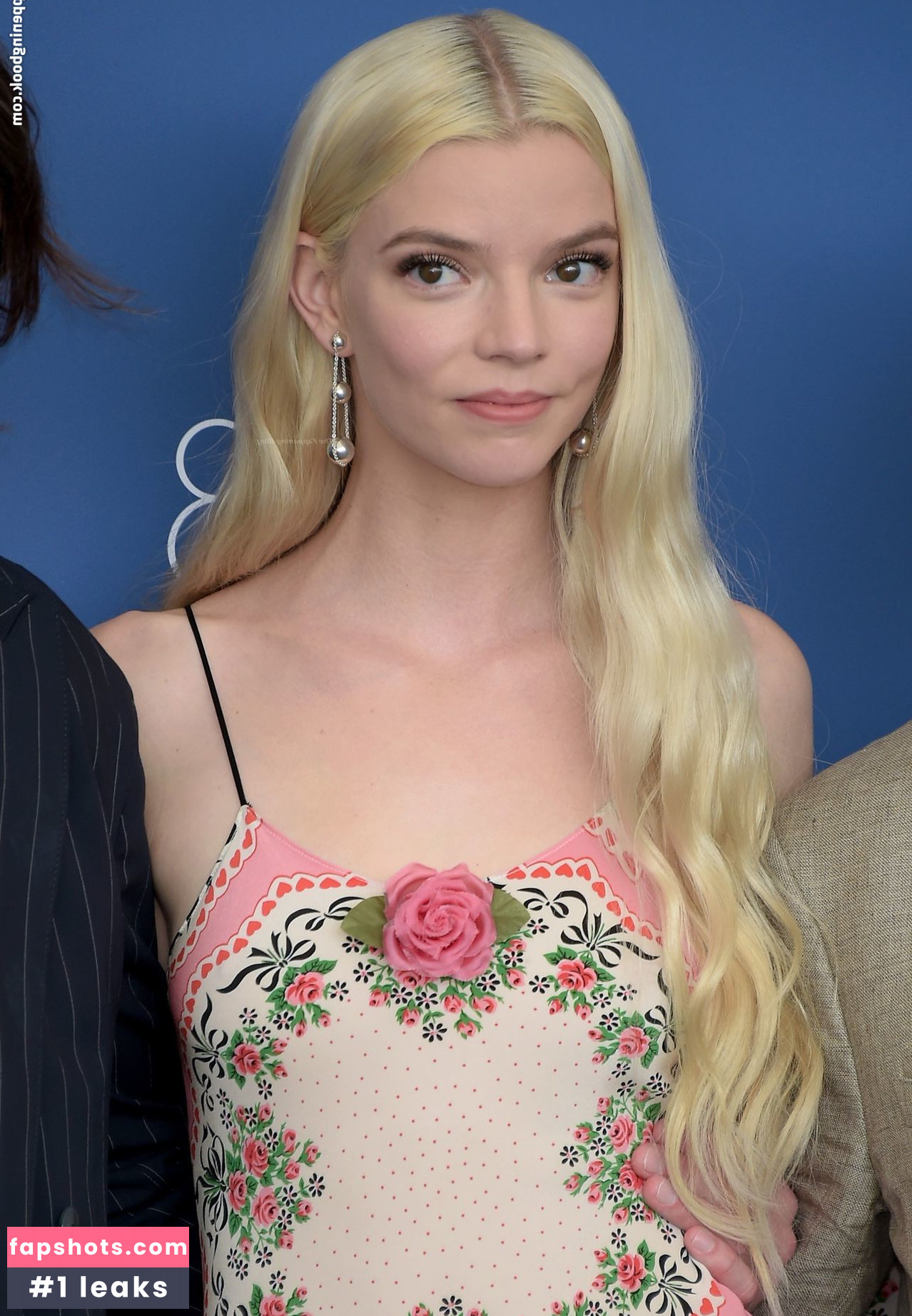 Anya Taylor-Joy Filtración Desnuda OnlyFans Foto #3052 - Fapshots