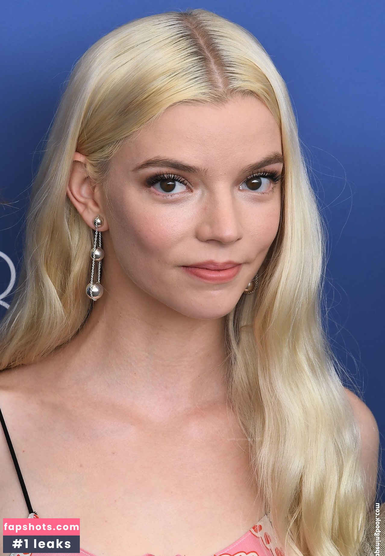 Anya Taylor-Joy Filtración Desnuda OnlyFans Foto #3095 - Fapshots