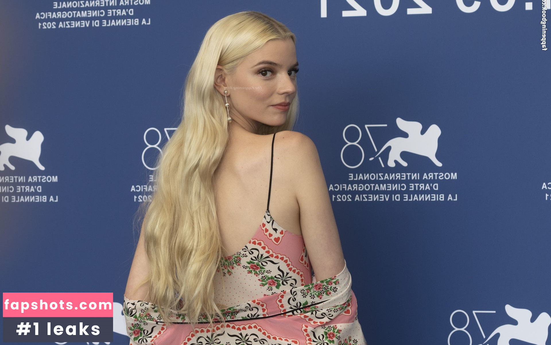 Anya Taylor-Joy Filtración Desnuda OnlyFans Foto #3171 - Fapshots