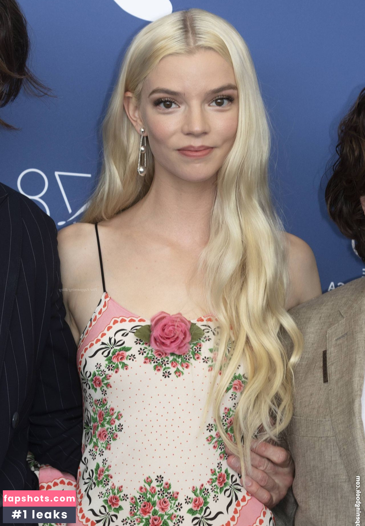 Anya Taylor-Joy Filtración Desnuda OnlyFans Foto #3174 - Fapshots