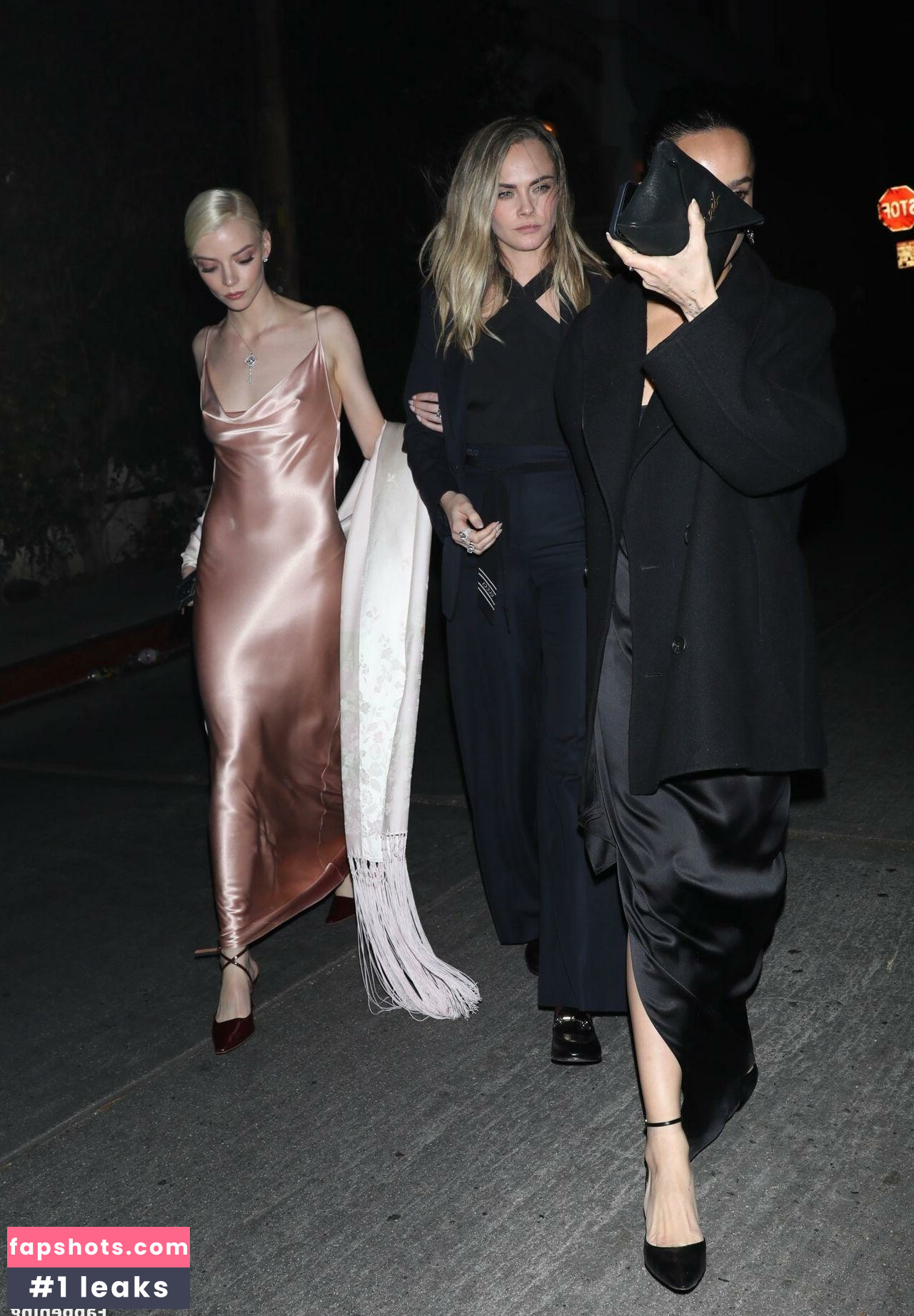 Anya Taylor-Joy gallery photo #324