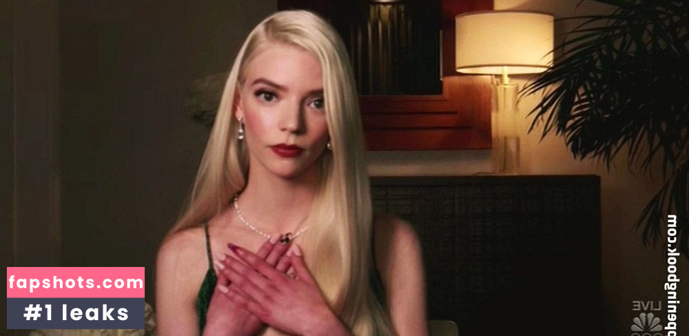 Anya Taylor-Joy Filtración Desnuda OnlyFans Foto #3302 - Fapshots