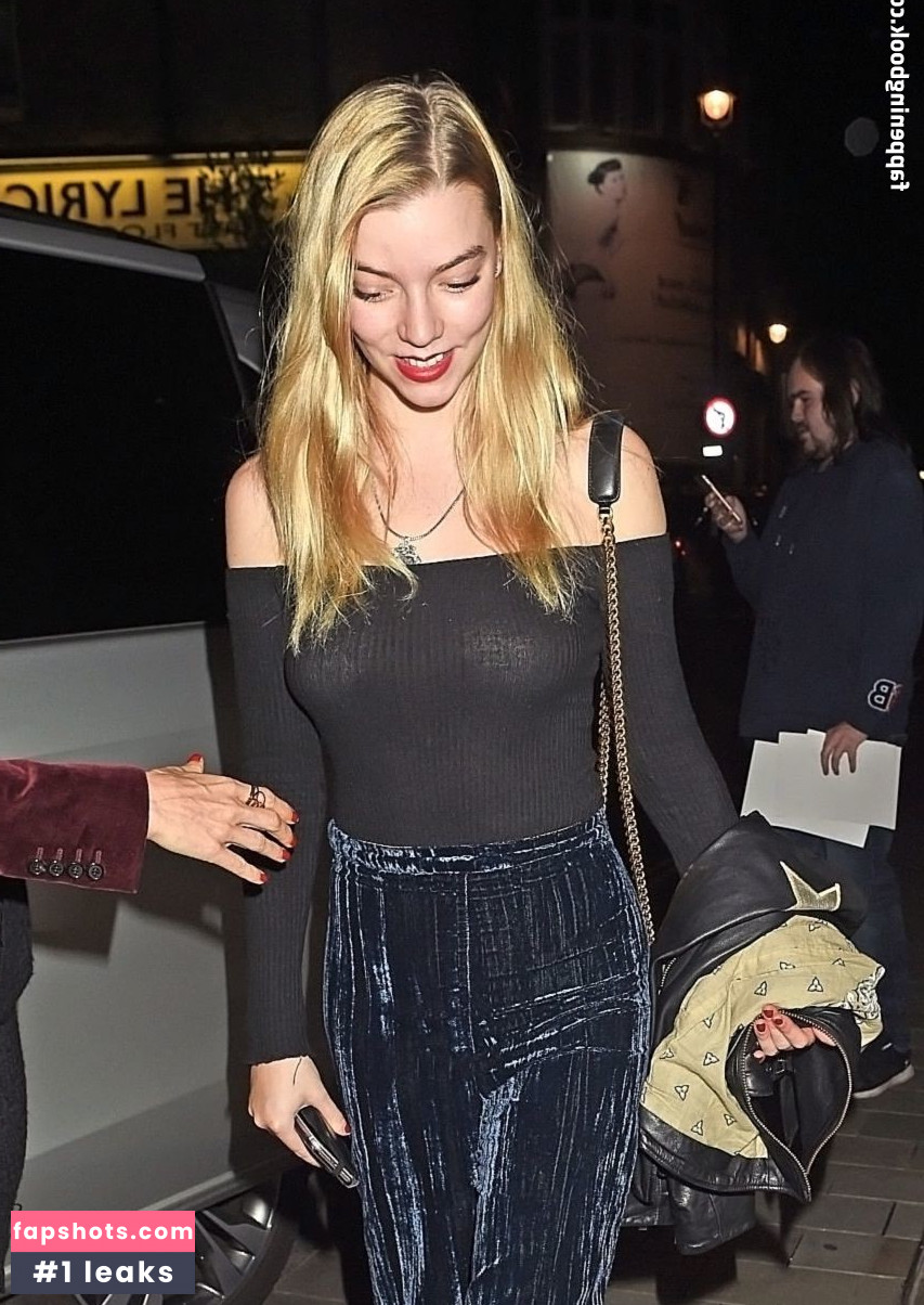 Anya Taylor-Joy Filtración Desnuda OnlyFans Foto #3325 - Fapshots