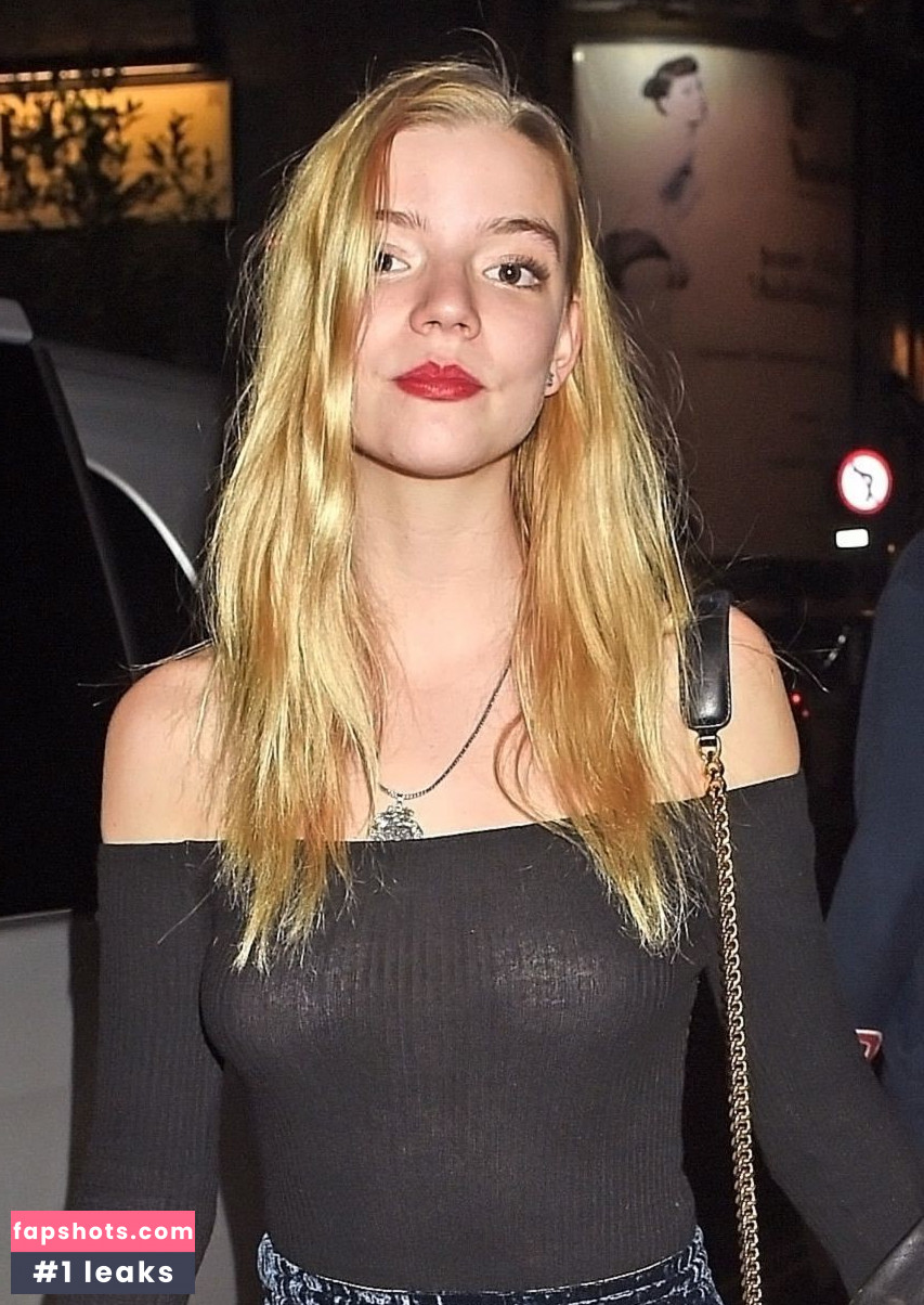 Anya Taylor-Joy Filtración Desnuda OnlyFans Foto #3328 - Fapshots