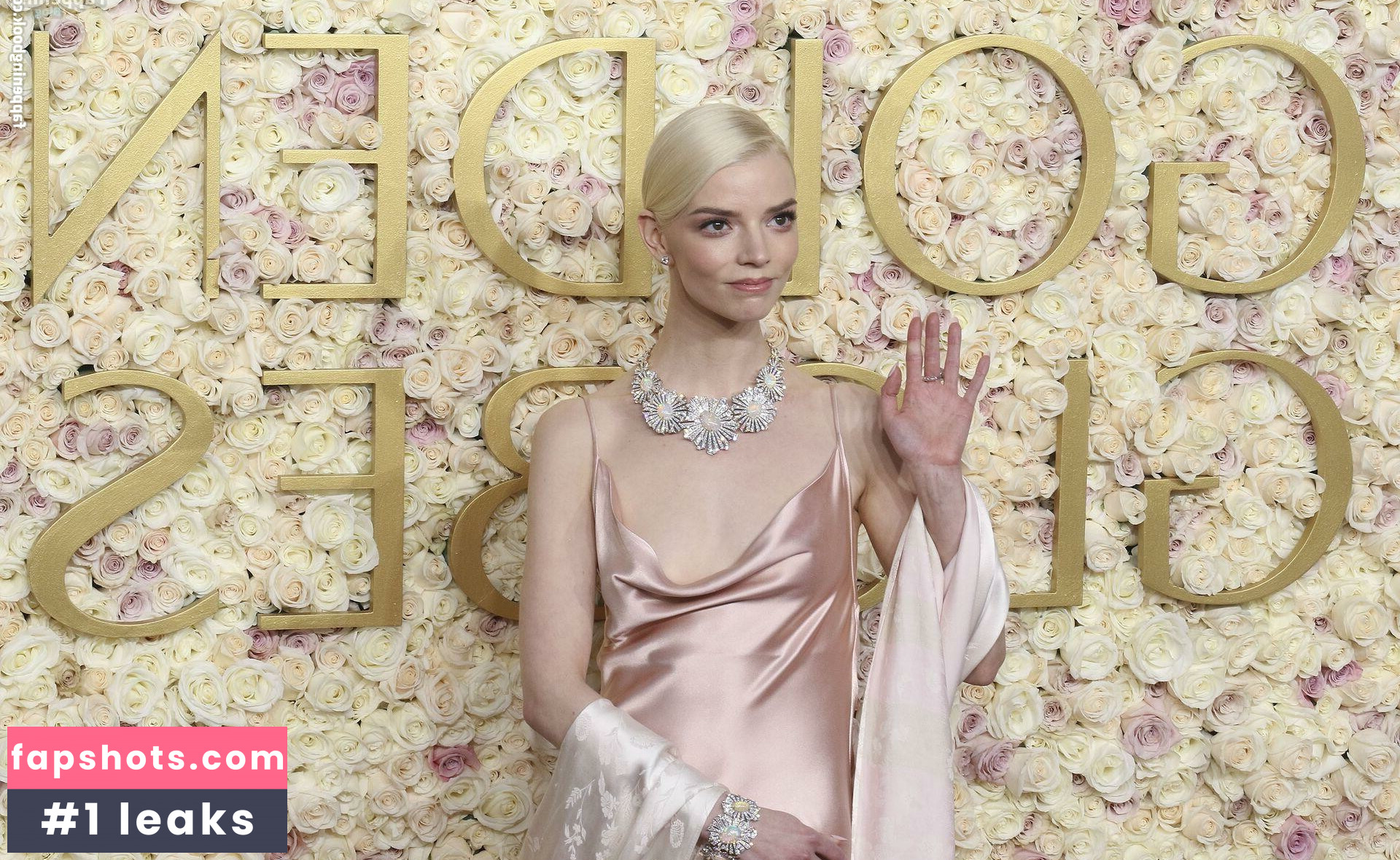 Anya Taylor-Joy gallery photo #334