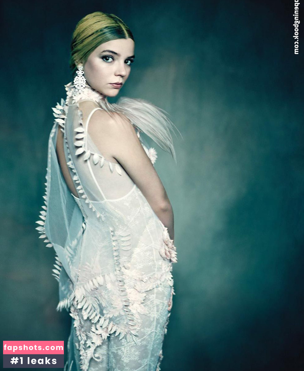 Anya Taylor-Joy Filtración Desnuda OnlyFans Foto #3353 - Fapshots